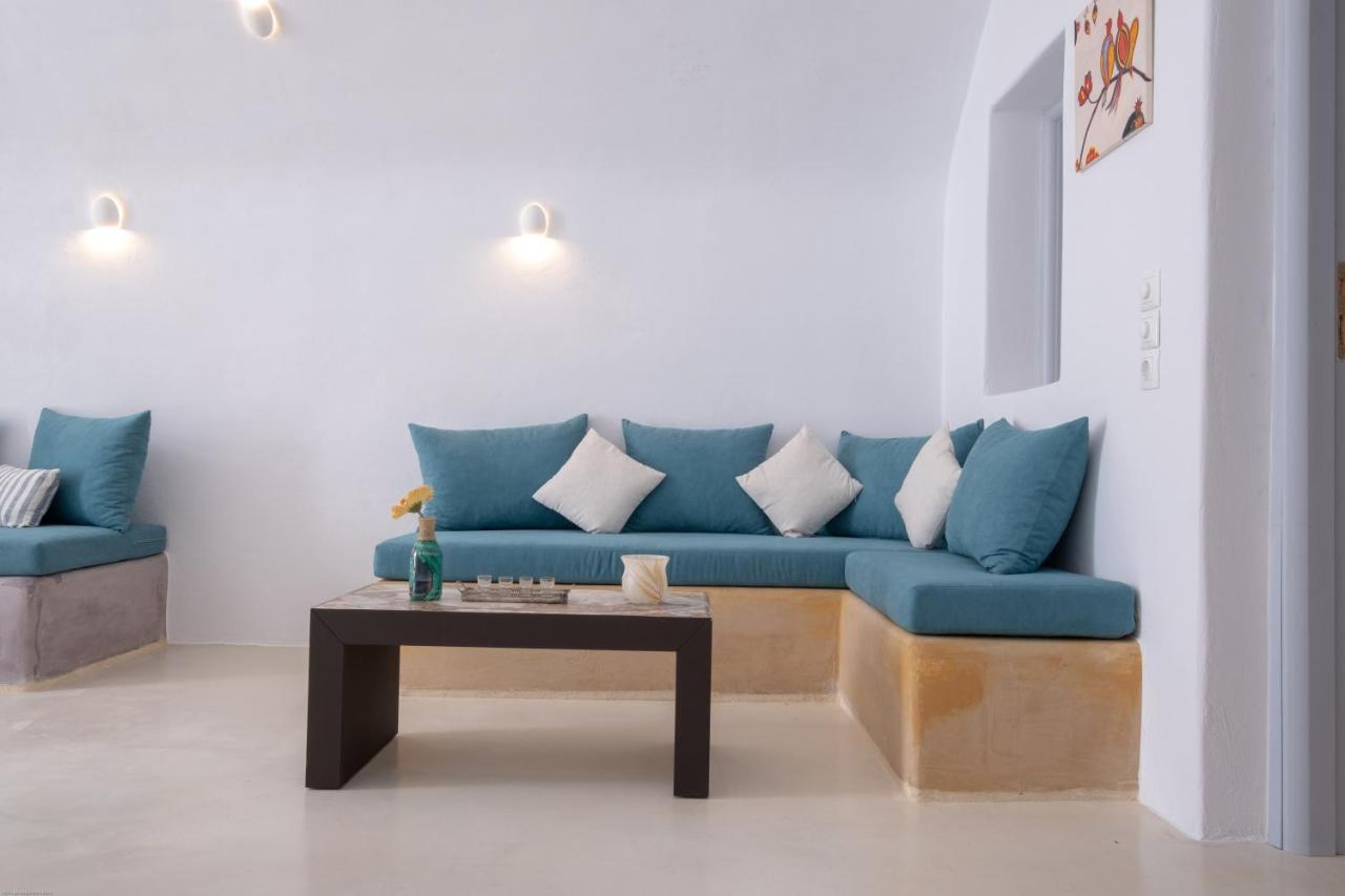 Labyrinth Traditional Houses Pyrgos Kallistis Exterior photo